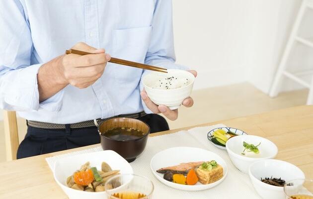 日常健康飲食中，葷素食如何搭配？